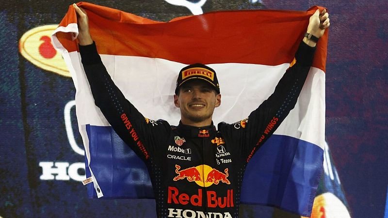Verstappen ist F1-Champion nach einem dramatischen Finish