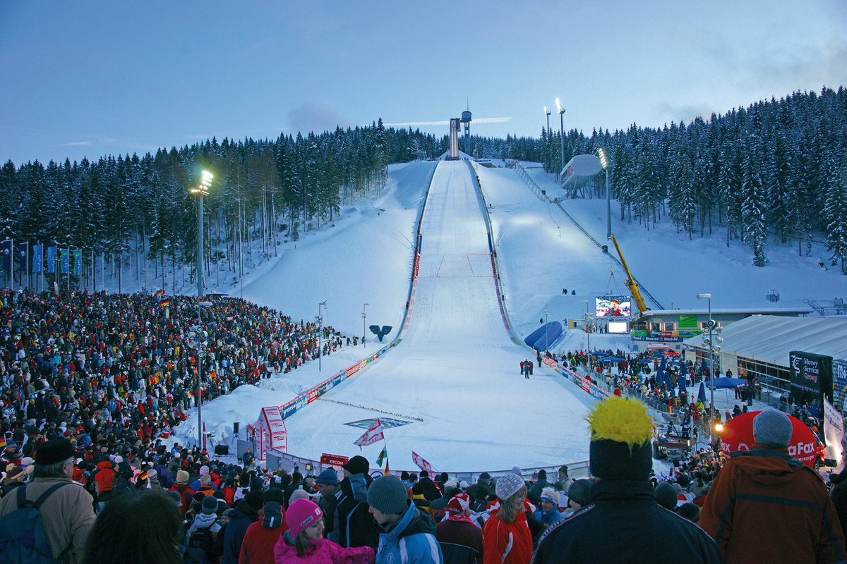 Skisprung-Weltcup 2021/22: Klingenthal - Informationen und Programm