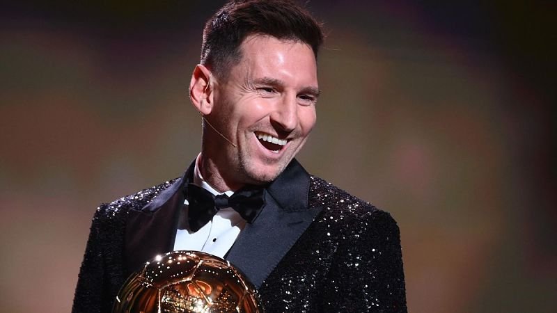 Der Ballon d'Or für Messi zum siebten Mal. Ronaldo nur Sechster