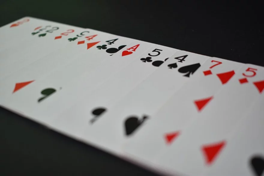 Karty na Baccarat